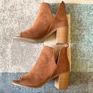 Women’s Open Toe Booties